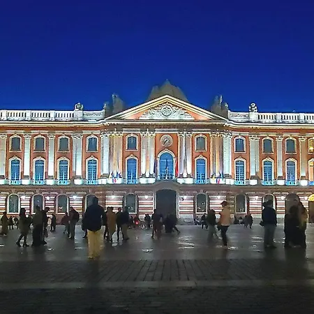 Hypercentre Capitole T2 Vaste Et Lumineux شقة *
